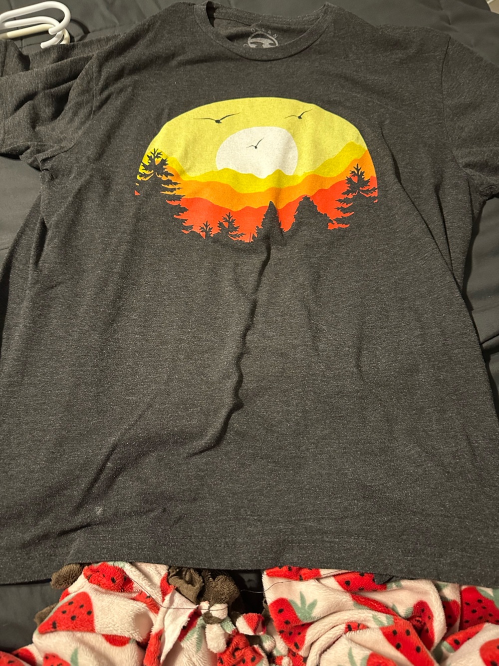 Ocean Current Charcoal Graphic Tee with Yellow Accent